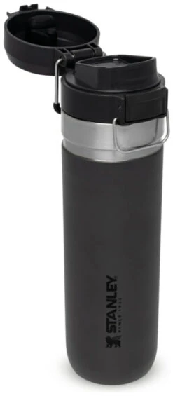 Stanley The Quick Flip Water Bottle 0,7 L -Günstiges OutdoorXL Geschäft stanley the quick flip water bottle 0 7l charcoal 700 ml charcoal 4